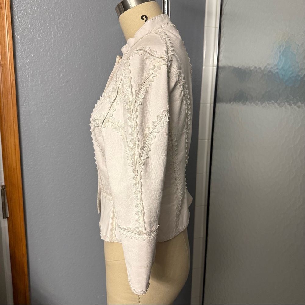Vintage J. Mendel Cream White Tailored Leather Lace Crop Mandarin Collar Jacket - Picture 3 of 7